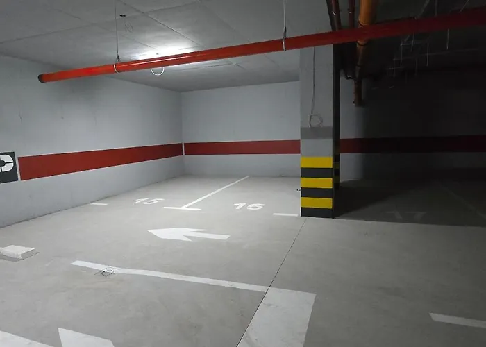 アパート Lazarus With Garage